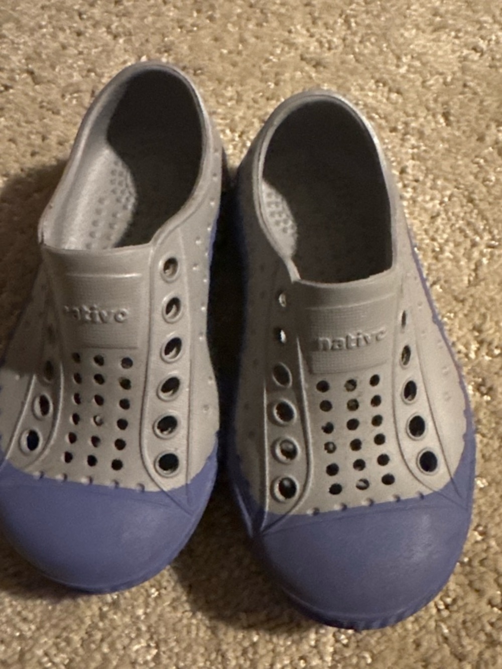 Native Kids Slip-On Shoes in Light Gray and Blue